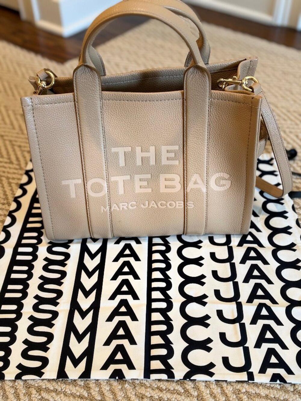 Marc Jacobs Medium Tote Bag